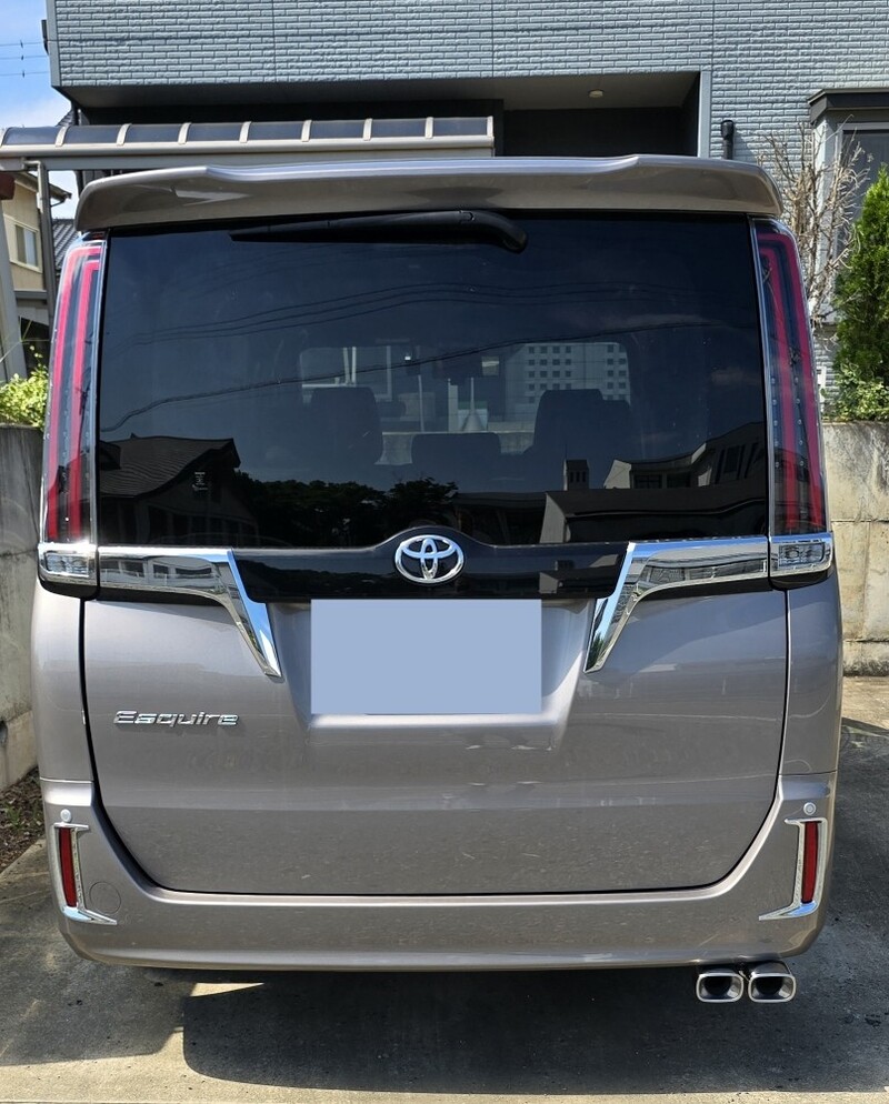 トヨタ エスクァイア Gi_8人乗り(CVT_2.0)