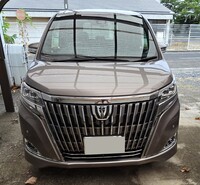 トヨタ エスクァイア Gi_8人乗り(CVT_2.0)