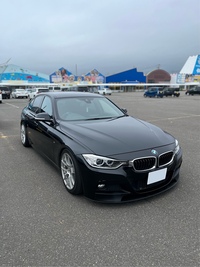 BMW 3シリーズ セダン 320d Mスポーツ_RHD(AT_2.0)