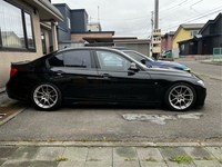 BMW 3シリーズ セダン 320d Mスポーツ_RHD(AT_2.0)