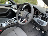 アウディ A4 （セダン） A4 40 TDI クワトロ Sライン_4WD_RHD(Sトロニック_2.0)