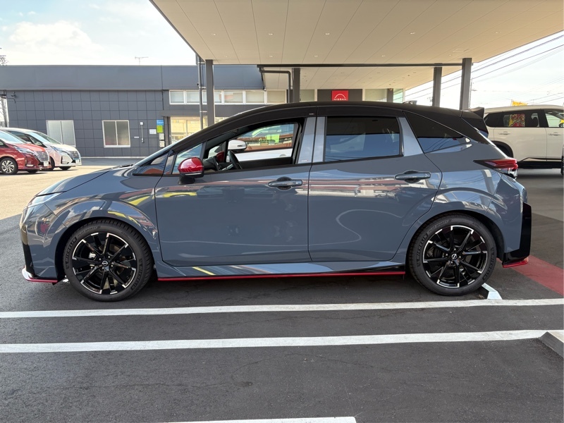 日産 オーラ e-POWER ニスモ(1.2)