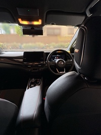 日産 オーラ e-POWER ニスモ(1.2)
