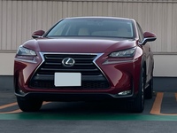 レクサス NXハイブリッド 300h“Iパッケージ”(CVT_2.5)