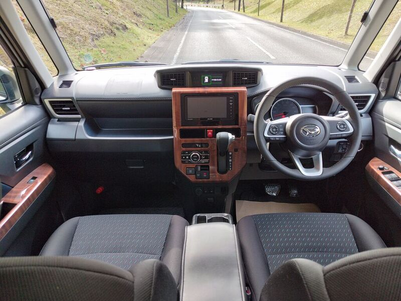 ダイハツ トールカスタム カスタムG(CVT_1.0)