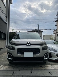シトロエン ベルランゴ シャイン ブルーHDi_RHD(EAT_1.5)