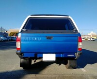 日産 ダットサンピックアップ ダブルキャブ_AX_4WD(AT_3.2ディーゼル)