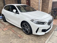 BMW 1シリーズ ハッチバック 118d Mスポーツ_RHD(AT_2.0)