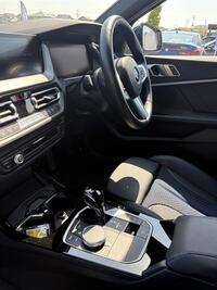 BMW 1シリーズ ハッチバック 118d Mスポーツ_RHD(AT_2.0)