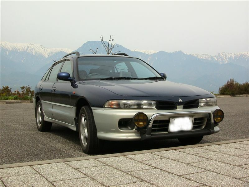 三菱 ギャランスポーツ スポーツ_GT_4WD(MT_2.0)