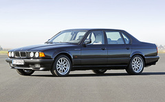 BMW 7シリーズ 1990年9月〜モデル