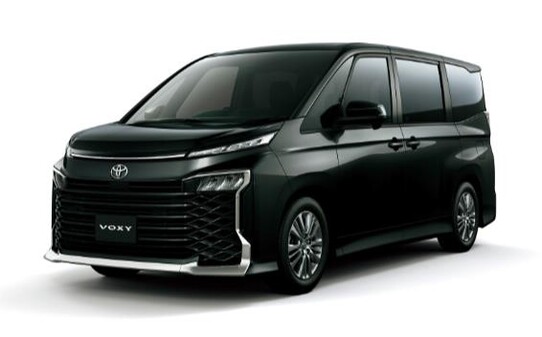 ノアとの兄弟車でエアロモデルのみ設定