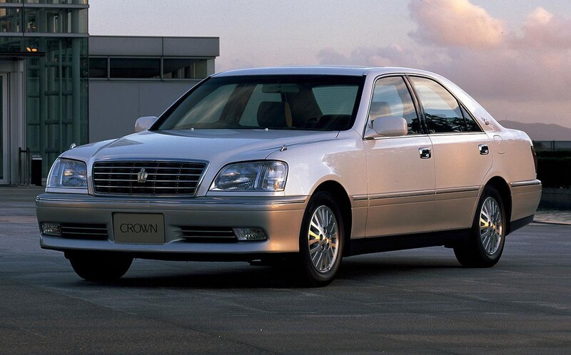トヨタクラウンロイヤルクラシック Toyota Crown  トヨタ クラウンロイヤル(2001年8月モデル) の新車情報