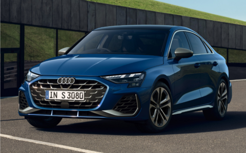 アウディ S3（セダン）