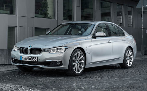 BMW 3シリーズ プラグインハイブリッド 新型・現行モデル