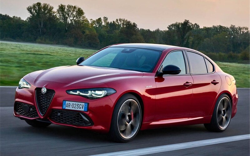 ファッションデザイナー アルファロメオ の新車情報 ジュリア(2023年11月モデル) パーツ