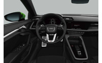 RS3 スポーツバック