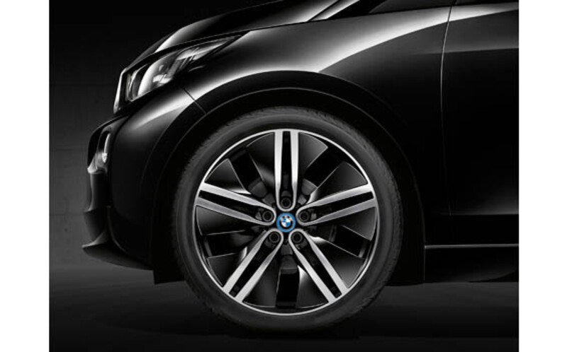 i3