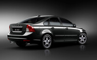 S40