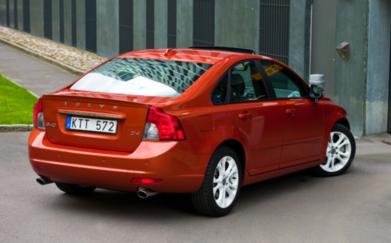 S40