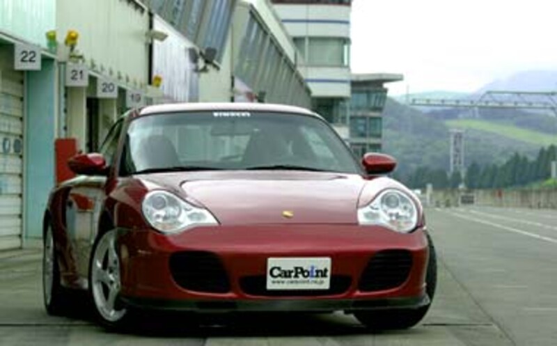 911