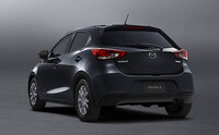 MAZDA2