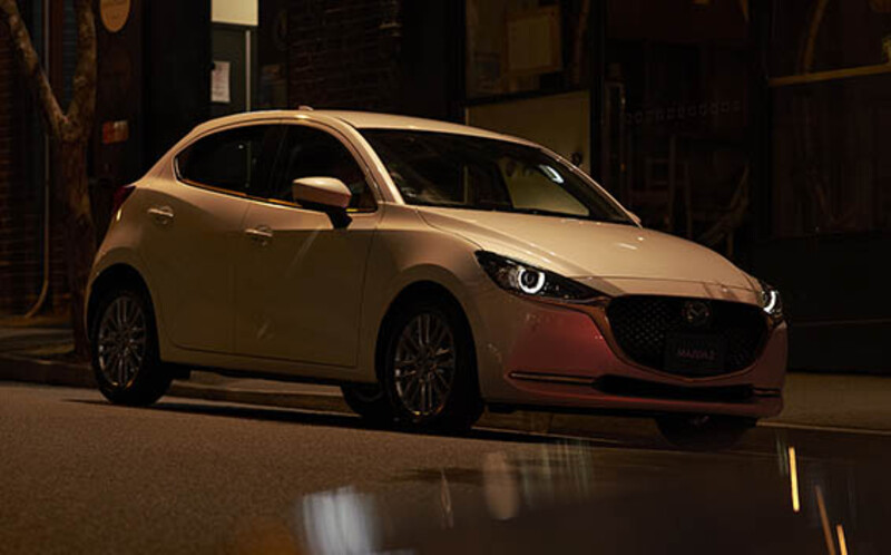 MAZDA2