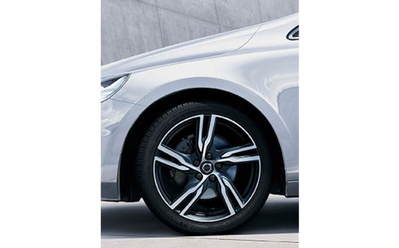 V40