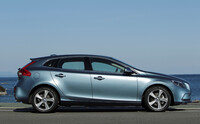 V40