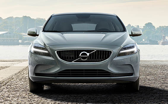 ボルボ V40 価格 評価 グレード情報 Carview