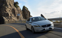 V40