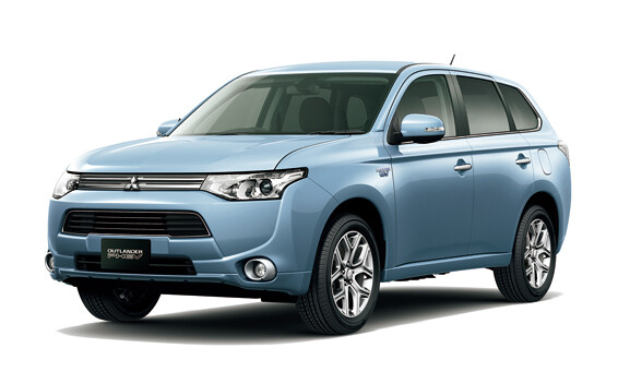 三菱 アウトランダーPHEV 新型・現行モデル