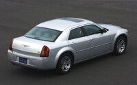 300C（セダン）