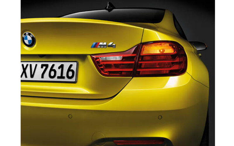 M4 クーペ