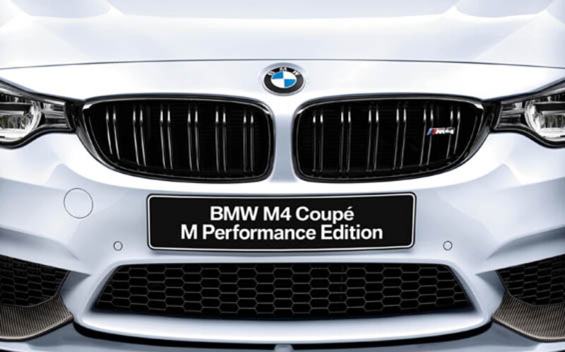 M4 クーペ