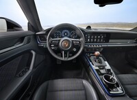 911