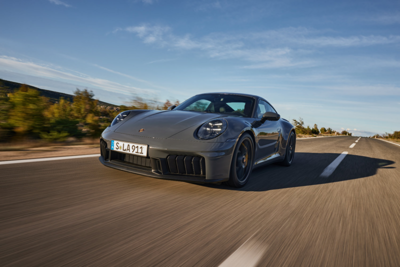 ポルシェ911ストーリー : 最新版 最新版 ポルシェ911ストーリー Porsche 911 Story 901から997