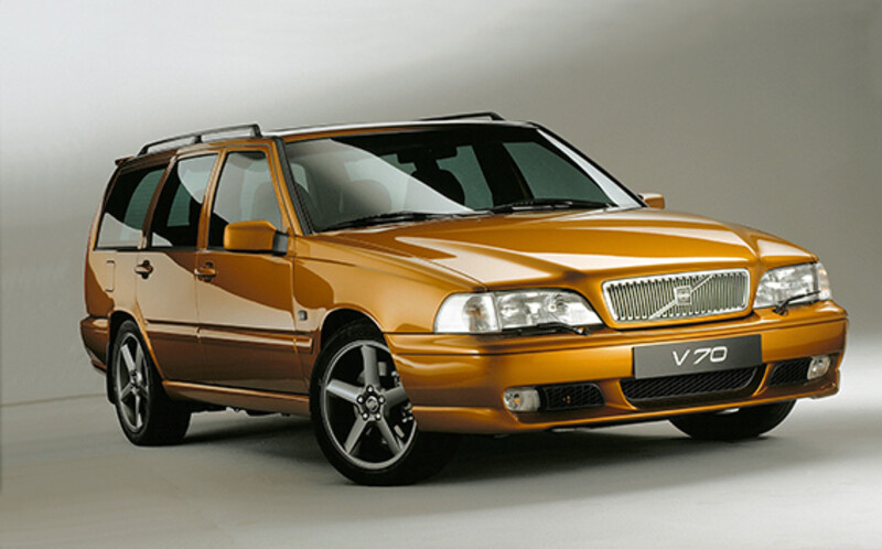 ボルボ　V70 V70（ボルボ）2．4（1999年7月）｜カタログから中古車を
