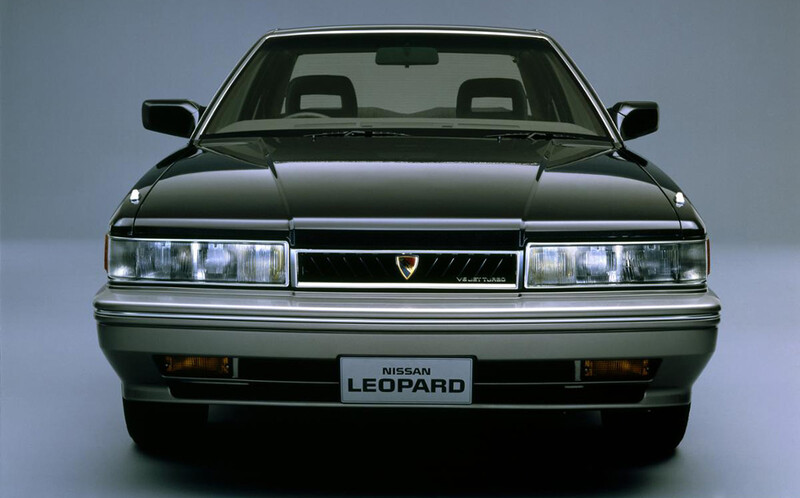 廃版★昭和レトロ★1986年 旧車 日産自動車 レパード 整備書 カタログ 廃版☆昭和レトロ☆1986年 旧車 日産自動車 レパード 整備書