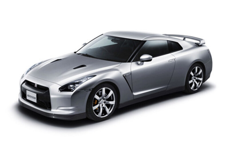 NISSAN GT-R