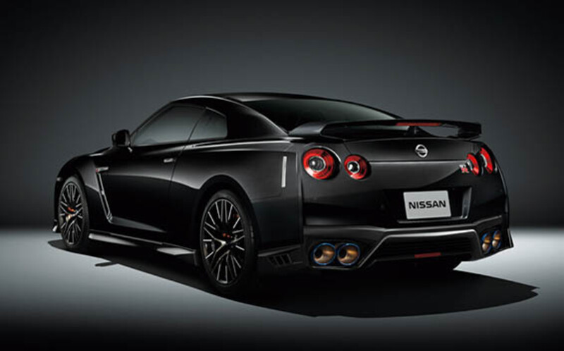 NISSAN GT-R