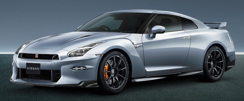 NISSAN GT-R