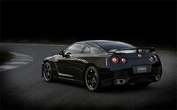 NISSAN GT-R