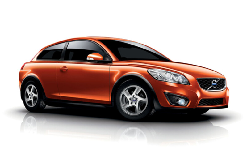 Volvo C30 2.4i ボルボ ボルボC30 2.4i Aktiv（FF/5AT）／T-5（FF/5AT）【試乗速報（後編