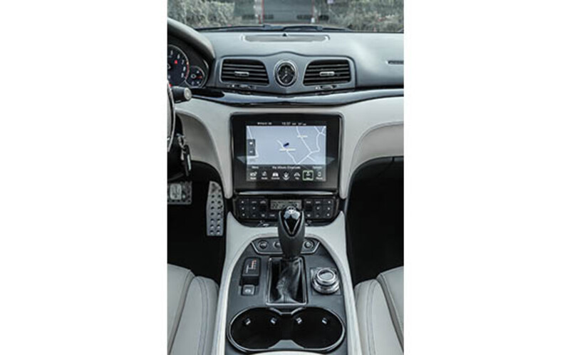 マセラティ グランカブリオ 新車情報・カタログ - carview! マセラティ グランカブリオ 新車情報・カタログ - carview!