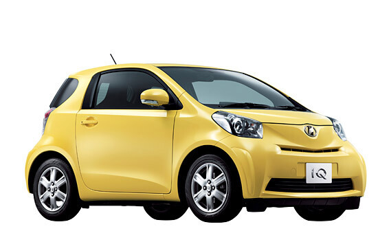トヨタ iQ 新型・現行モデル