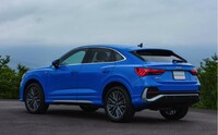 Q3 スポーツバック