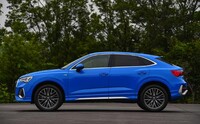 Q3 スポーツバック
