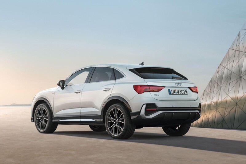 Q3 スポーツバック