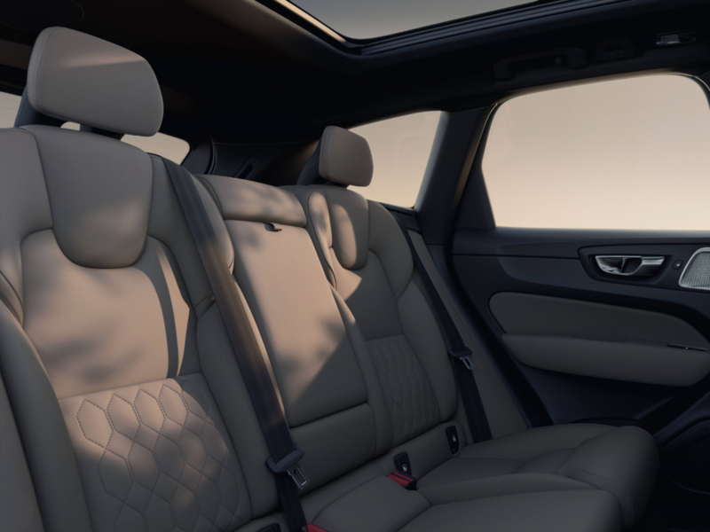 XC60 プラグインハイブリッド